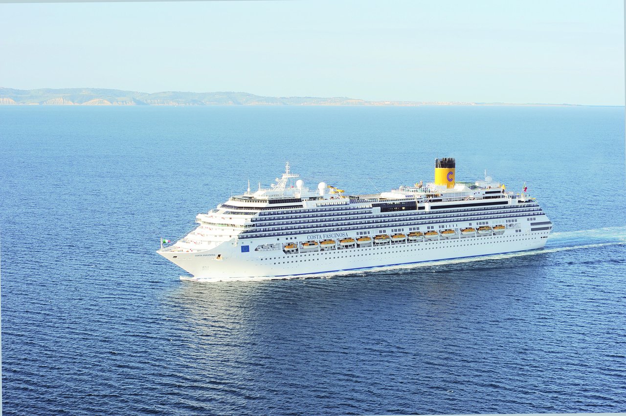 COSTA FASCINOSA – República Dominicana y Turks and Caicos 2026 - 2027 8 días / 7 noches